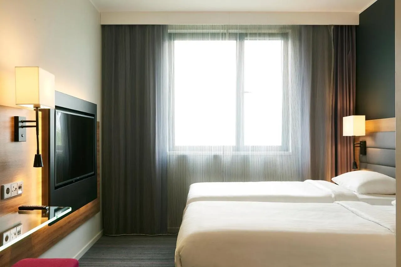 Hotel Moxy London Excel