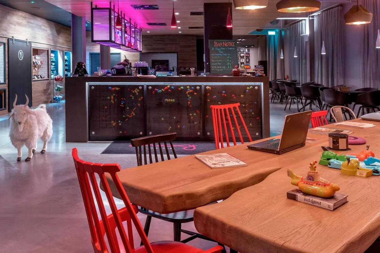 Hotel Moxy London Excel Großbritannien